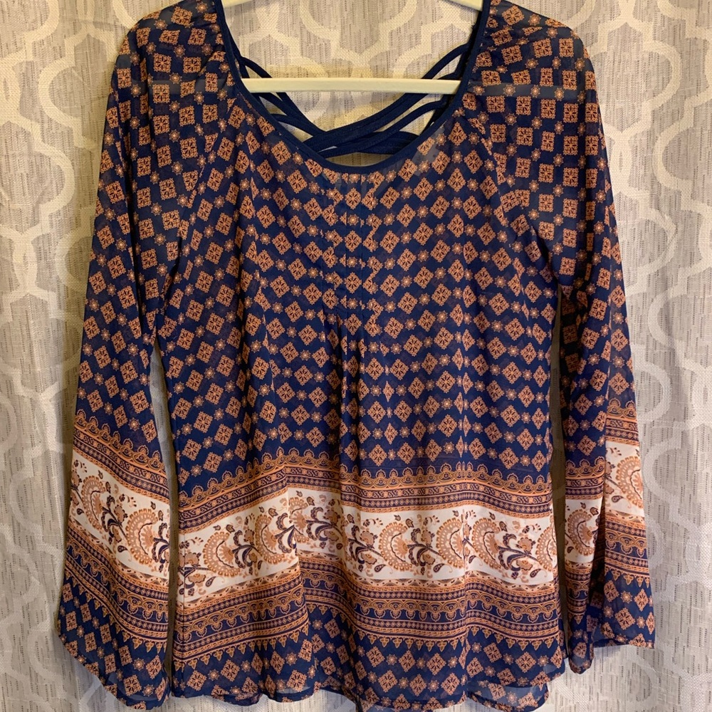 Navy print top